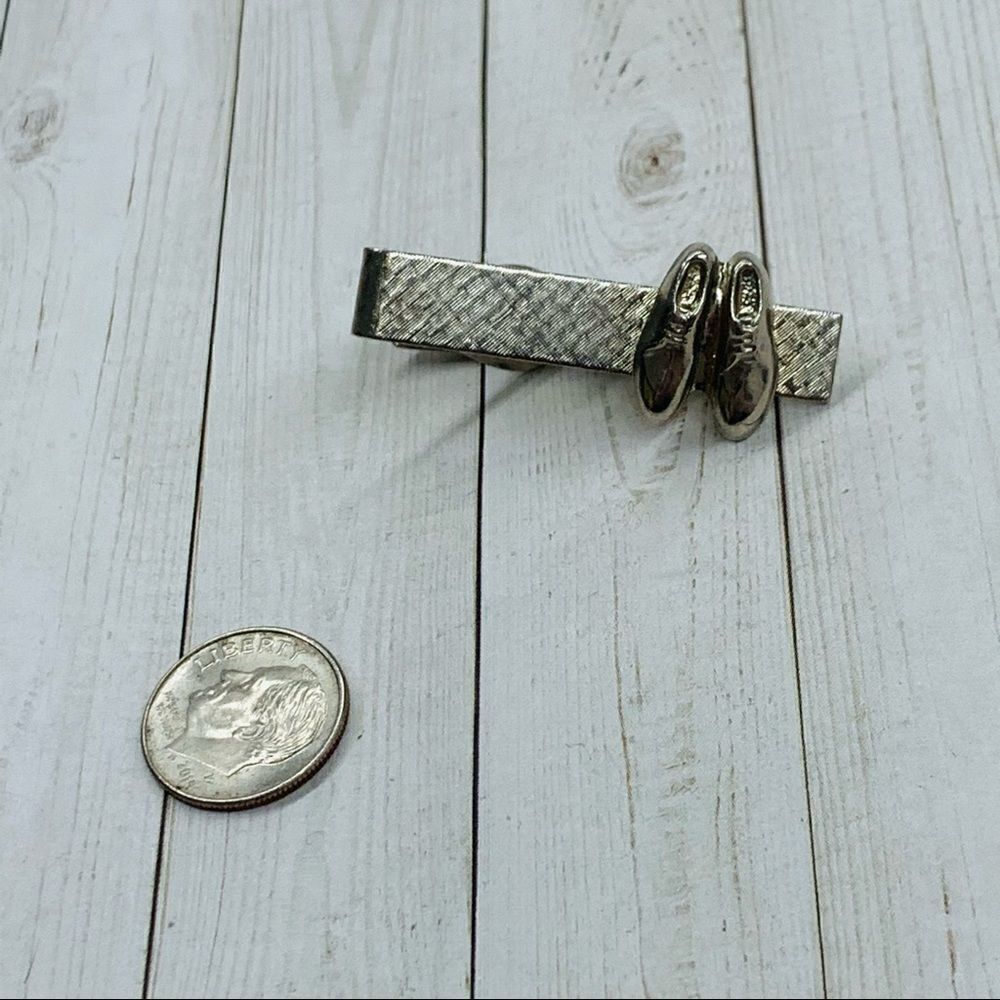 VTG Silver Shoes Tie Clip